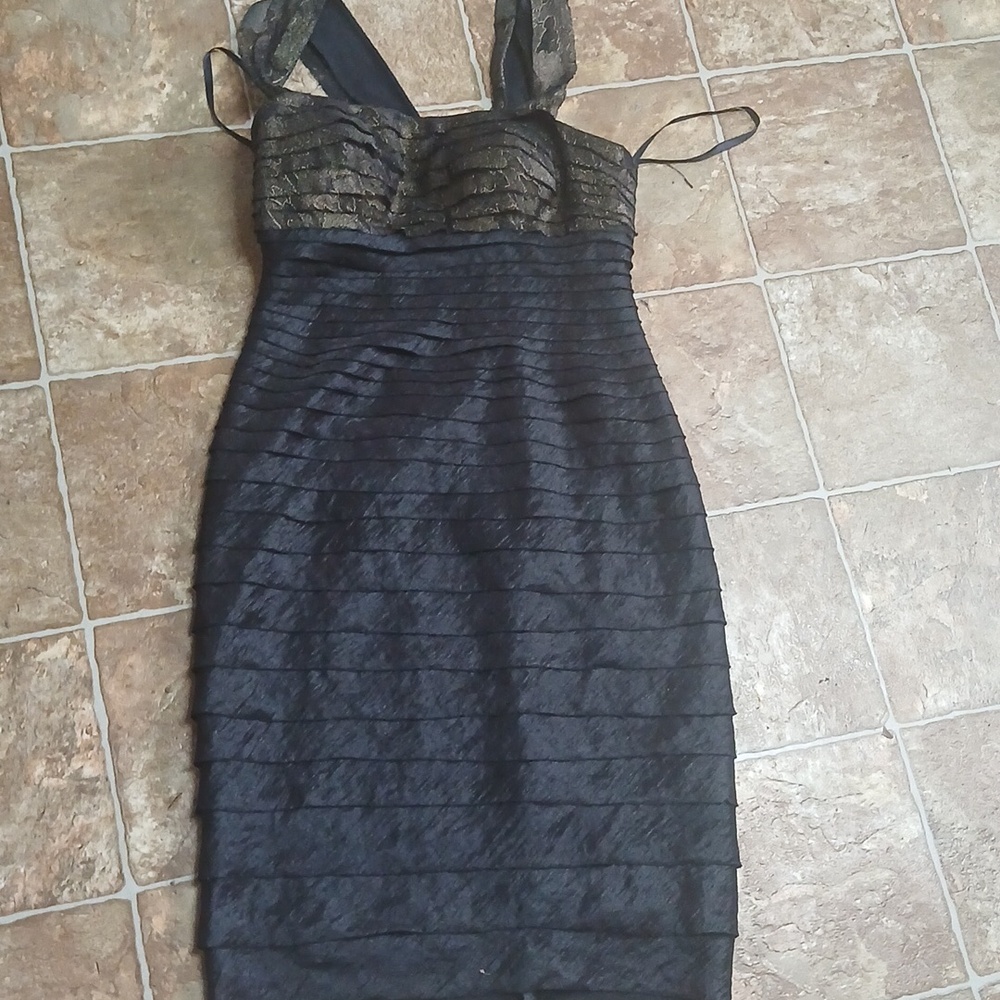 GUC JS Collection formal dress black gray/brown  Ruffles size 8